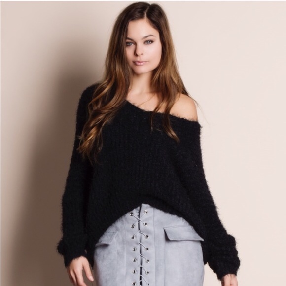 Bare Anthology Sweaters - NWT Bare Anthology Popcorn Eyelash Fuzzy Sweater